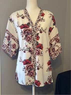 Suzanne Betro Boho Floral Kimono Sleeve Blouse V-Neck Top S